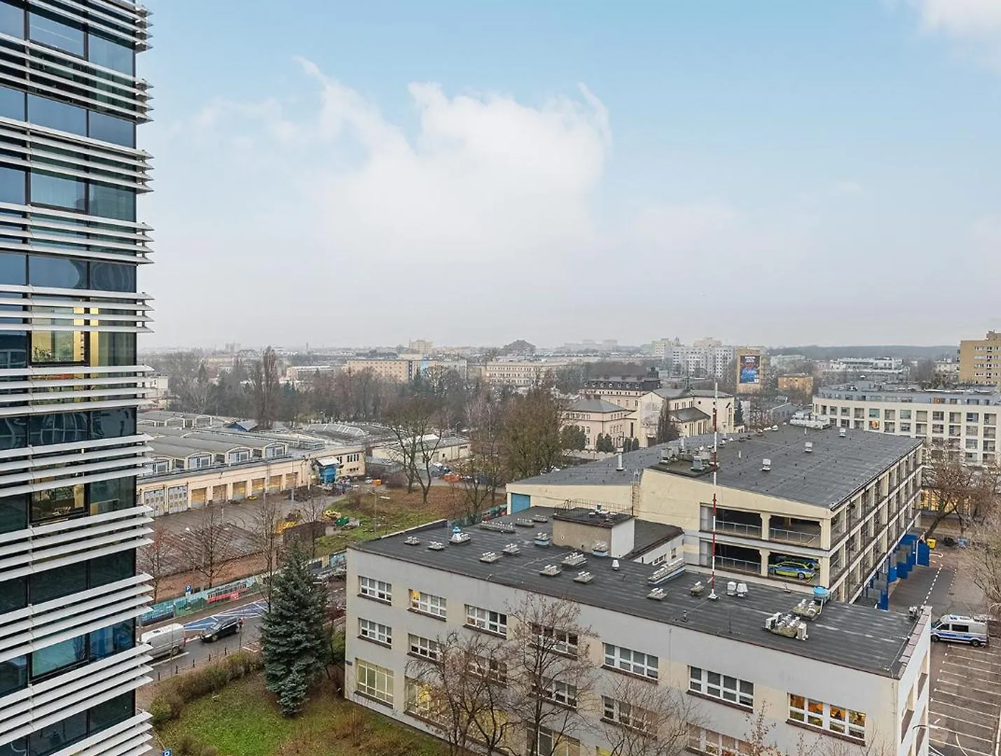 Rentplanet - Apartament Przy Muzeum Powstania Warszawskiego Varsovia 0*,  Polonia