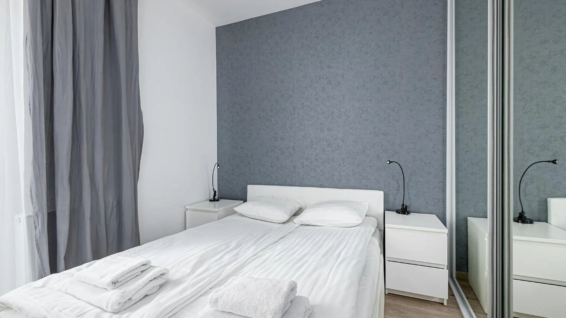 Apartamento Rentplanet - Apartament Przy Muzeum Powstania Warszawskiego Varsovia Polonia